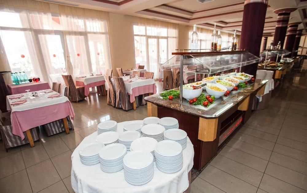 Hotel & Club Lella Meriam Zarzis Buitenkant foto
